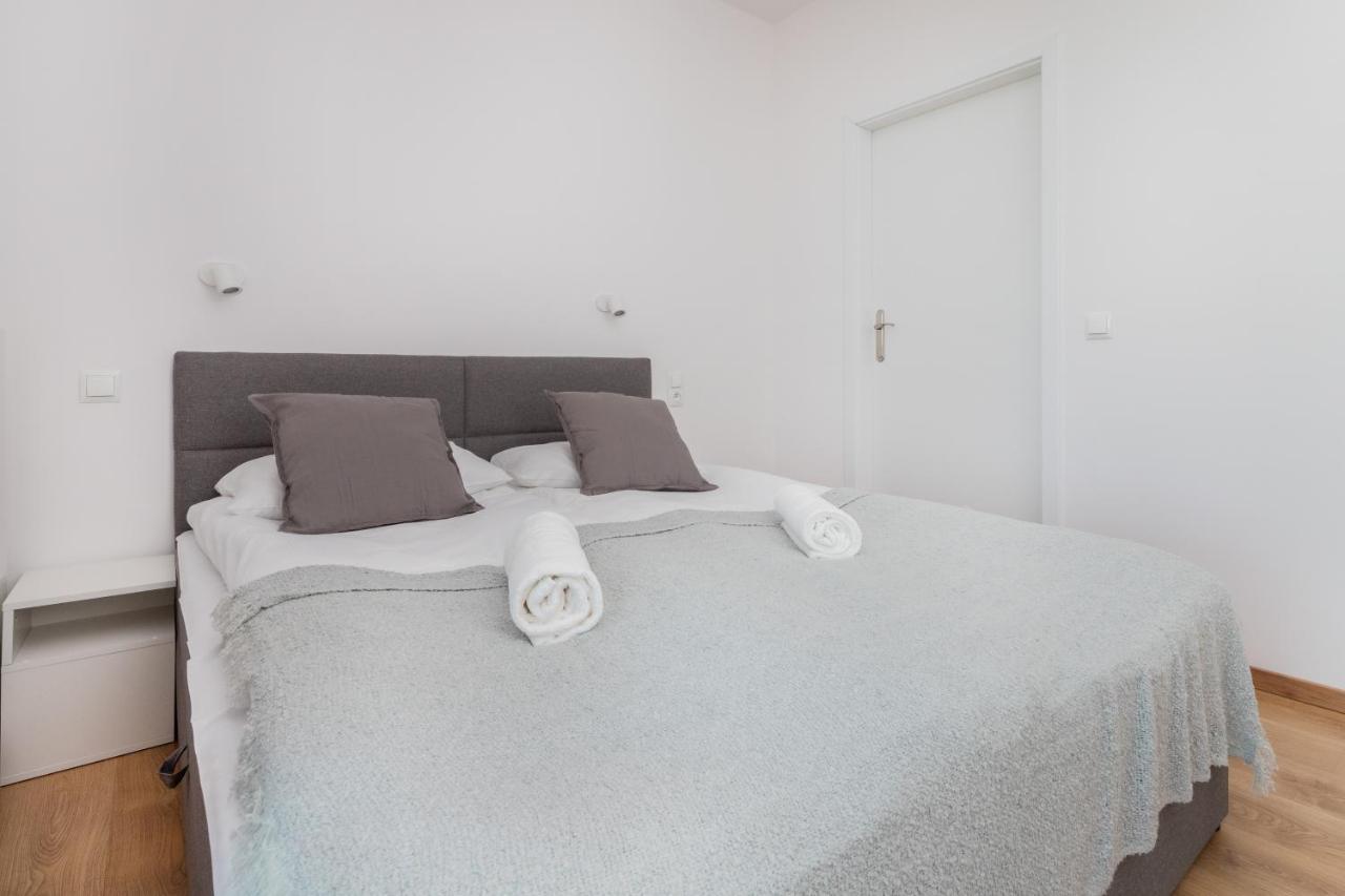 Tarasy Baltyku Apartments & Parking & Balcony By Noclegi Renters Gdańsk Exterior foto